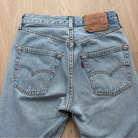 Vintage Levi’s 501 - Picture 4 of 11